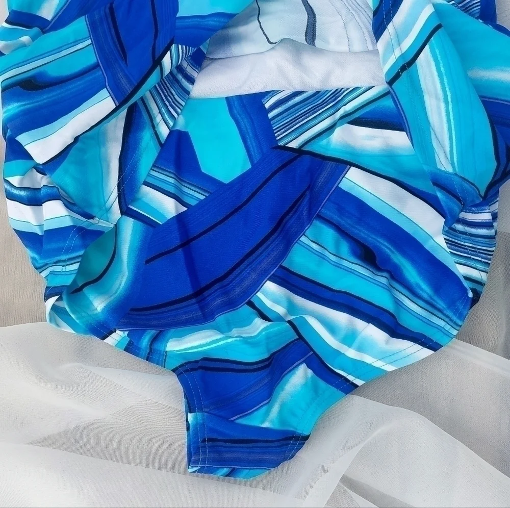 Bikini bay one piece blue wave swimsuit